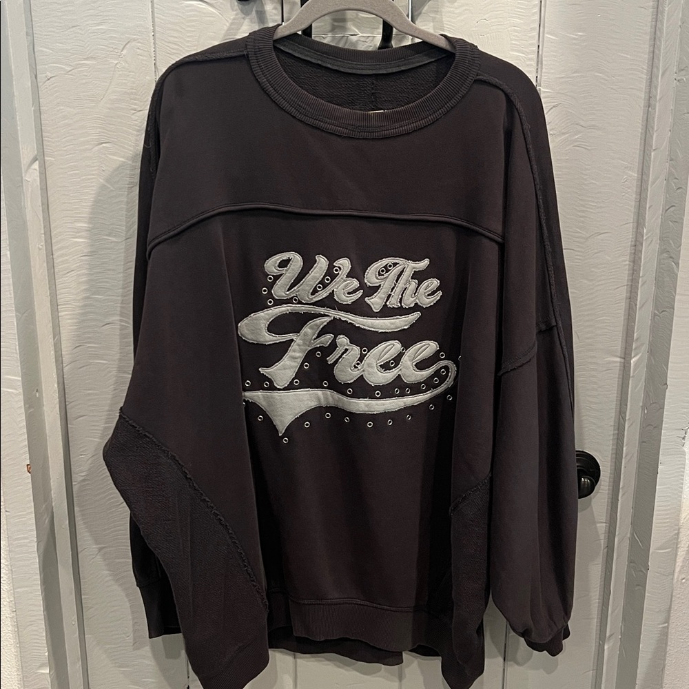 Free People We The Free What A Stud Sweatshirt M NWOT - Picture 5 of 6